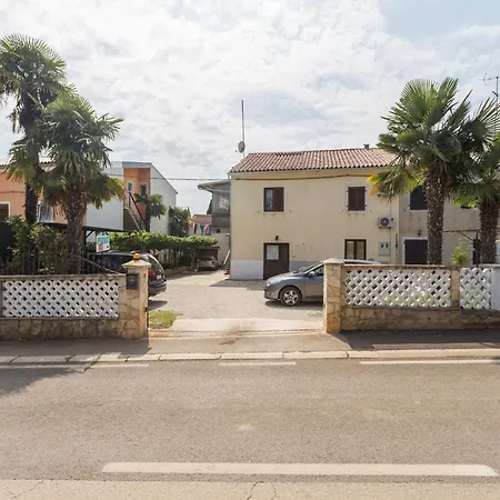 Ana * Poreč